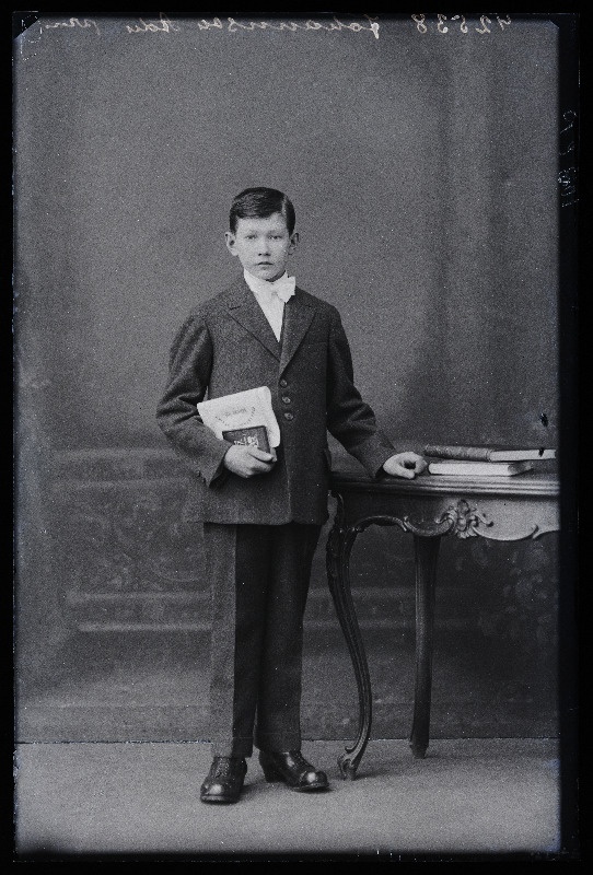 Leerilaps Adu Johannson.