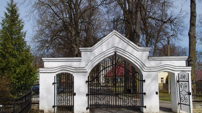 Rakvere Castle cemetery rephoto