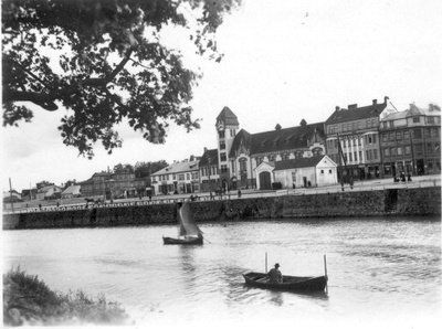 Kuvaliuska from Estonia  duplicate photo