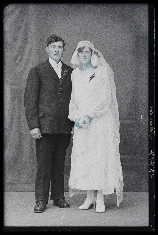 Noorpaar, Hans Tamm abikaasaga.
