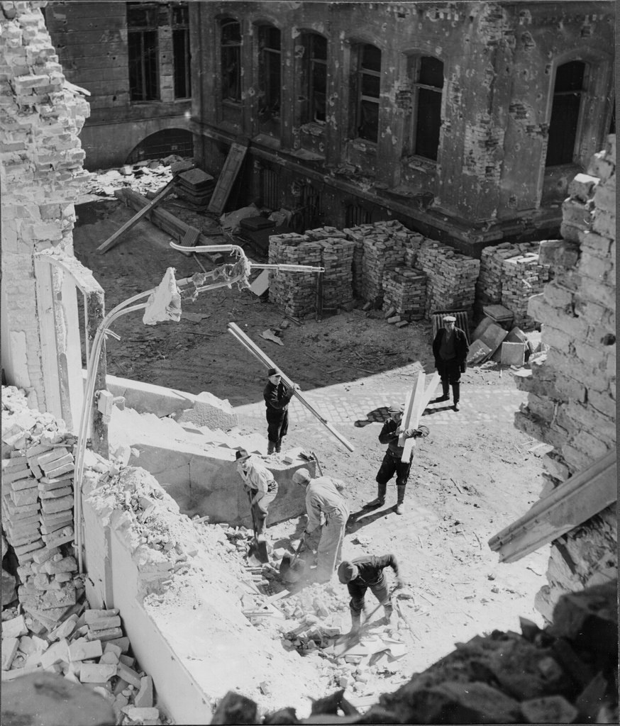 University of Technology, Hietalahdentors. Wartime damage.
