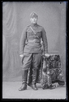 Sõjaväelane Rossmann.  duplicate photo