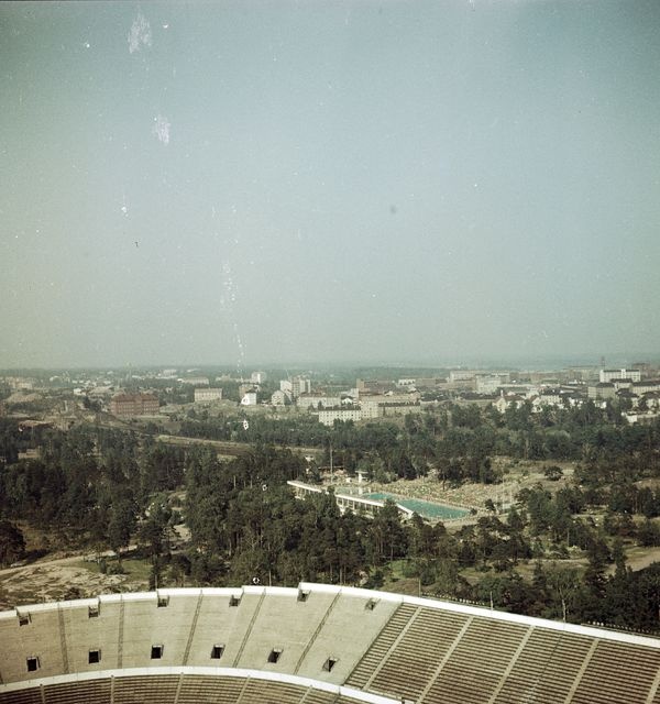 Näkymä Olympiastadionin tornista.; Koilliseen.
