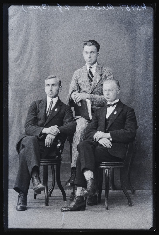 Grupp noormehi, (foto tellija Reier).