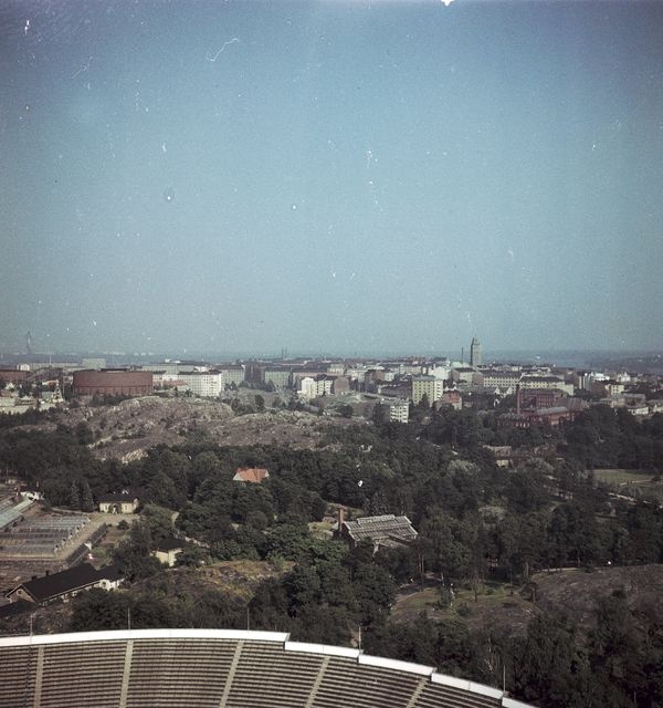 Näkymä Olympiastadionin tornista.; Itään.