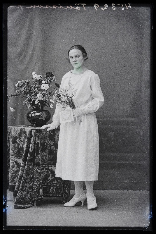 Leerilaps Leida Tõnisson.