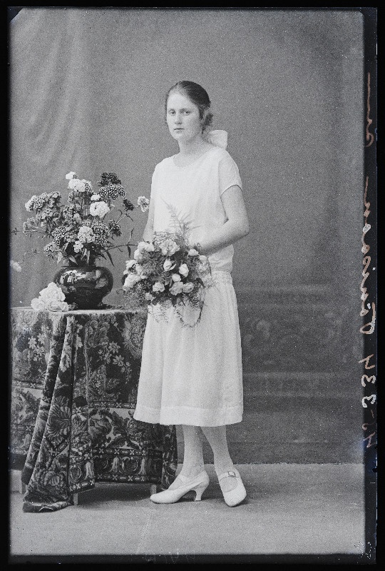 Leerilaps Hilda Tõnisson.