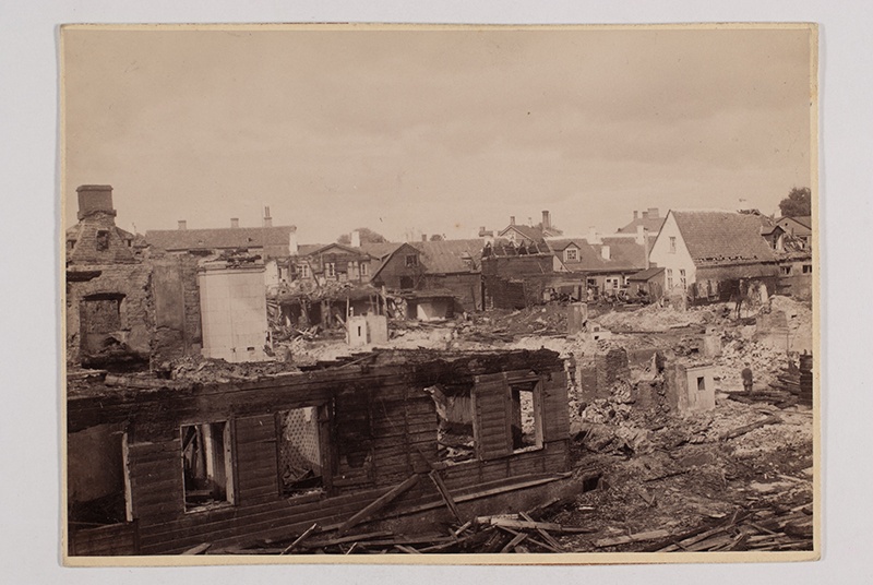 Tulekahjustused Tartus [Feuerschaden in Dorpat 1894?]
