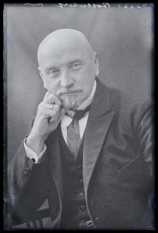 Suure-Jaani Johannese koguduse õpetaja Georg Alfred Rosenberg.