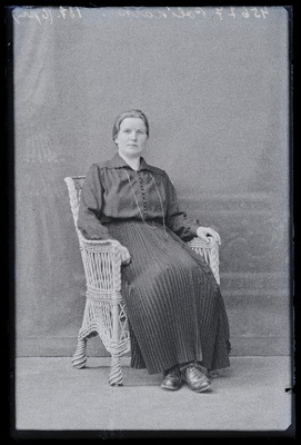 Anna Polikarpus.  similar photo
