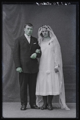 Noorpaar Nieberg.  duplicate photo