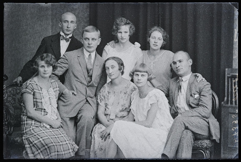 Grupp pulmalisi, (foto tellija Saarna).