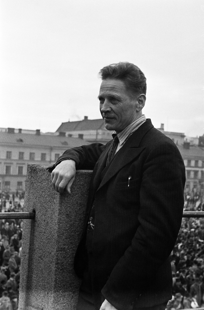 Left-wing joint fog party at the Senate