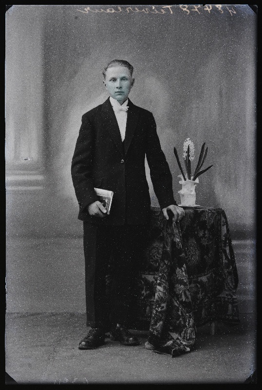 Leerilaps Karl Teiverlaur.