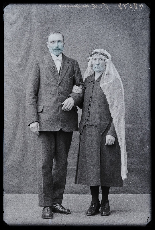 Noorpaar, Jaan Vekmann abikaasaga.