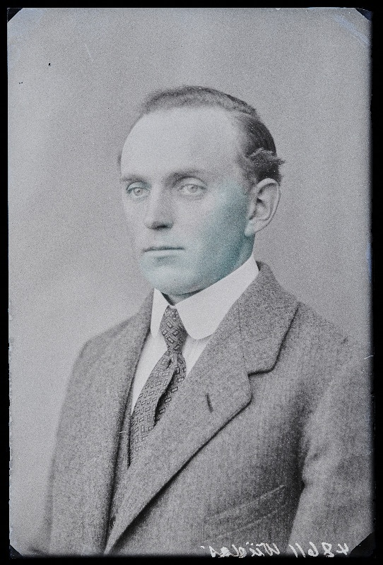 Osvald Viidas.