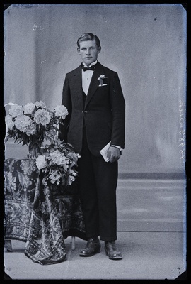 Leerilaps Johannes Luik.  duplicate photo