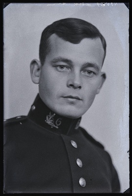 Sõjaväelane, nooremleitnant Eduard Mürk, 6. Suurtükiväerügement.  duplicate photo