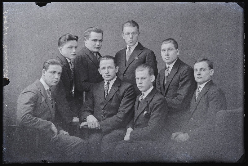 Grupp mehi, (foto tellija Jaanits).