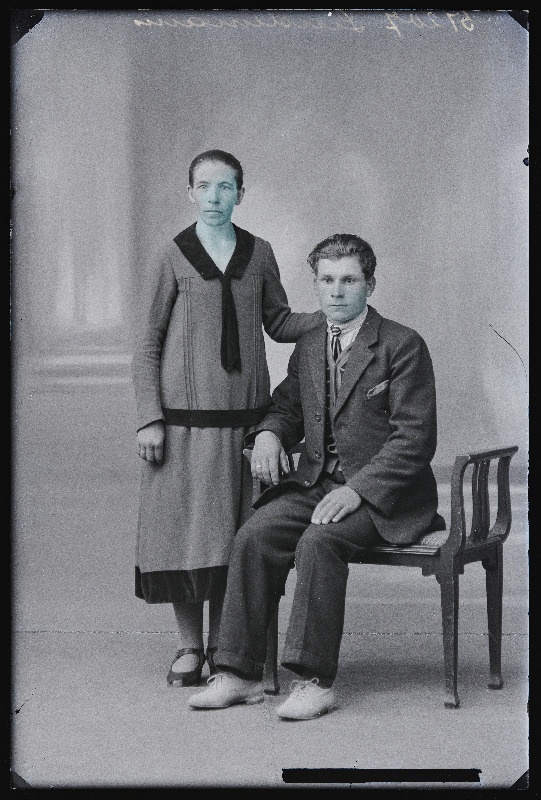 Lindemann naisega.