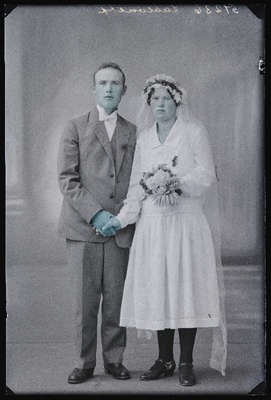 Noorpaar Jablonev.  duplicate photo