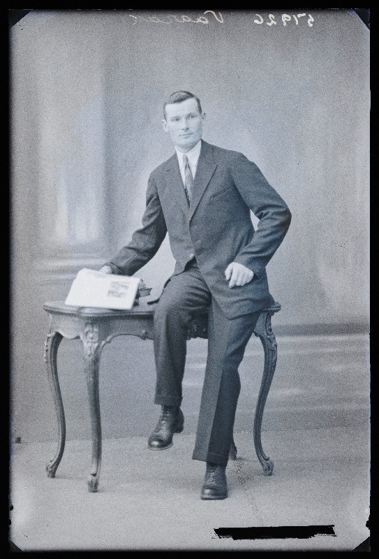 Vaarak, (Abja-Paluoja, E. Londi kauplus).