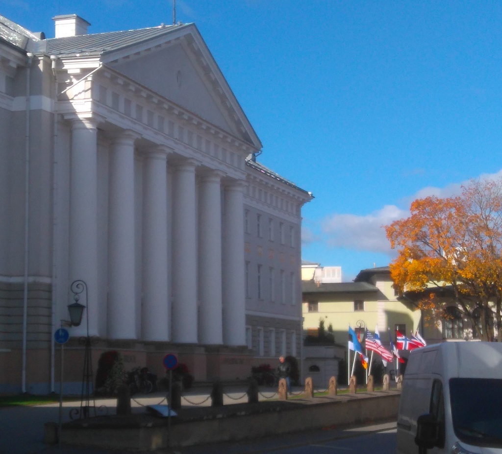 Vaade Tartu Ülikooli peahoonele rephoto