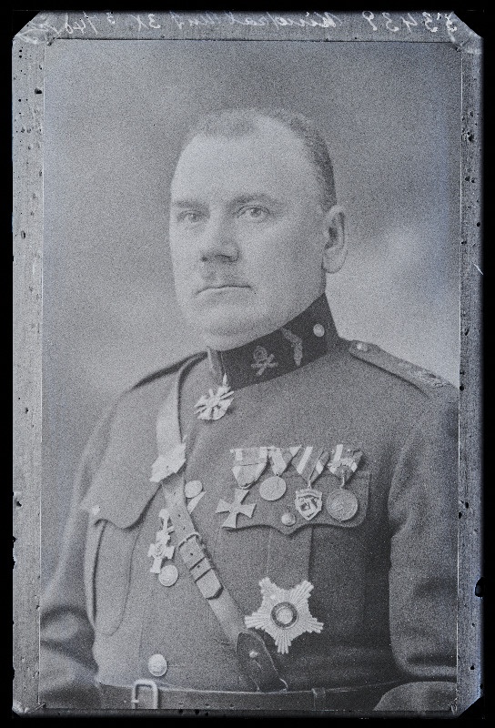 3. Diviisi ülem kindralmajor Johan Unt, (10.07.1929 fotokoopia).