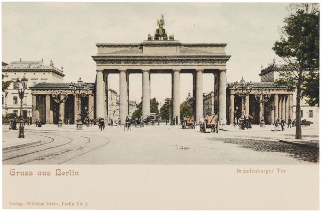 Distance from Berlin; Brandenburger Tor