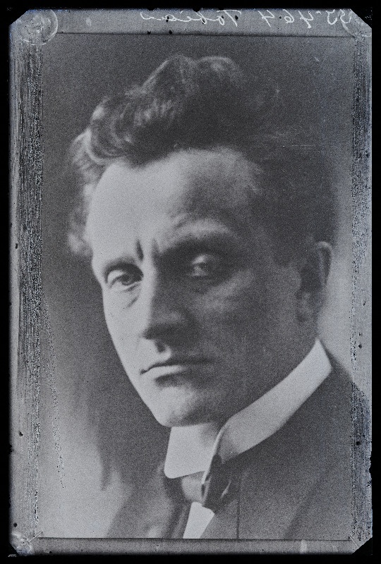 Helilooja Rudolf Tobias, (13.06.1930 fotokoopia).