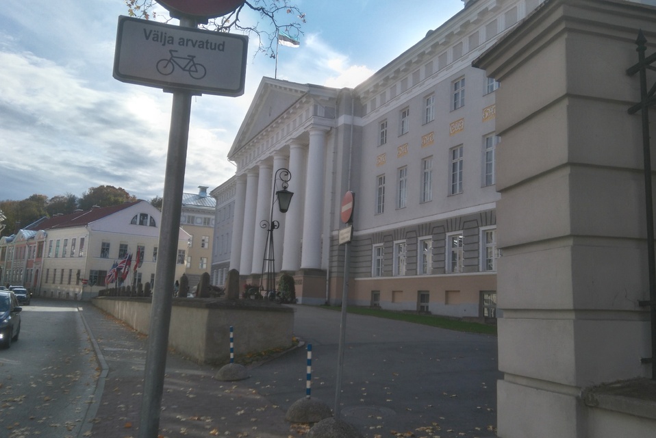 Tartu. The main building of the University of Tartu during the 300th anniversary of the University of Tartu rephoto
