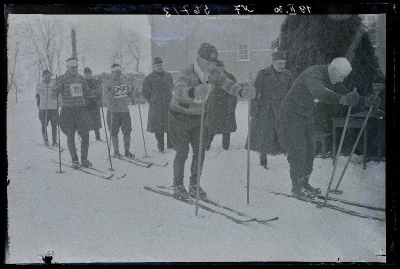 Üleriiklikud politsei- ja kaitsejõudude suusavõistlused Viljandis, (negatiiv ilmutatud 22.02.1931).