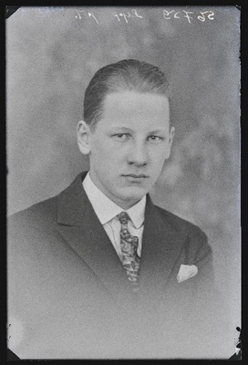 Sepp.  similar photo