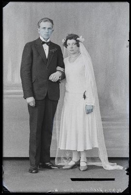 Noorpaar Juhkamson.  duplicate photo