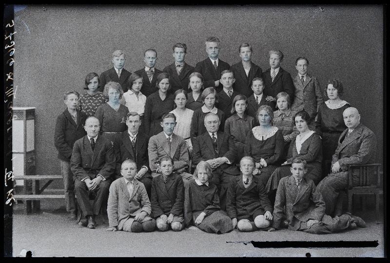 Viljandi Linna 3. Algkooli VI klass.