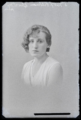 Feldmann.  duplicate photo