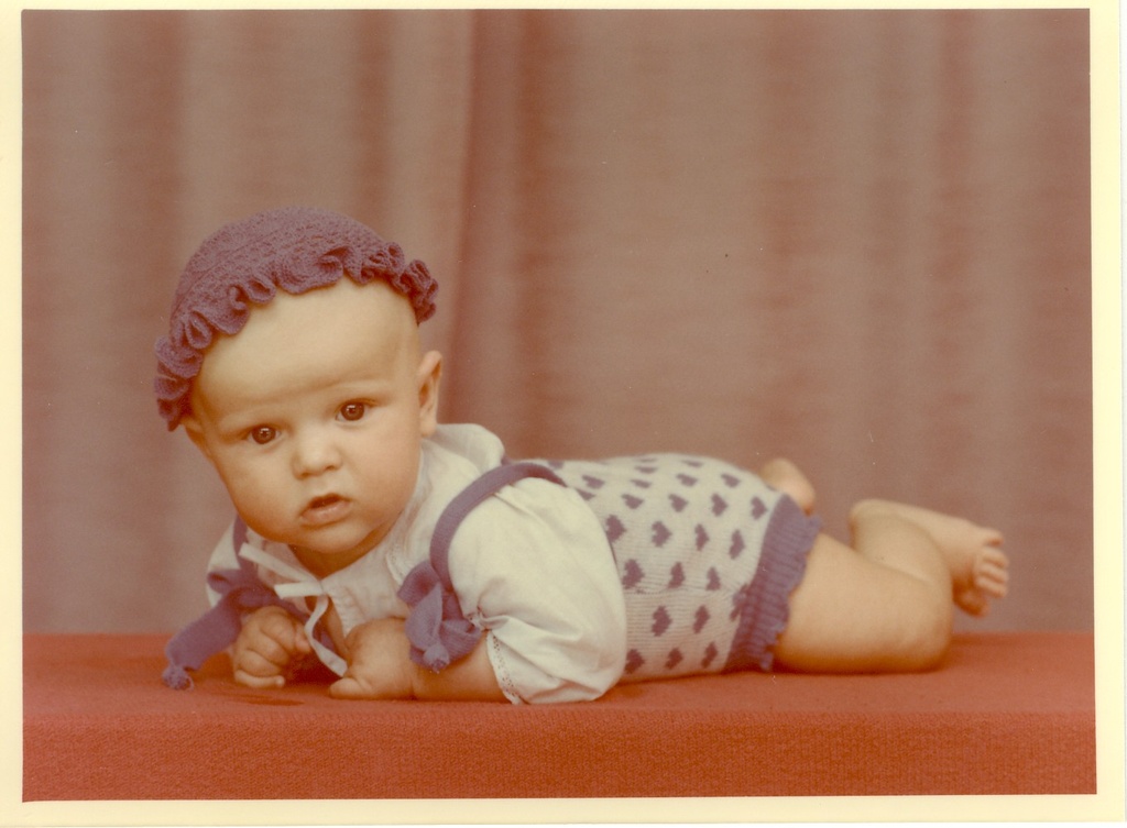 35 fotot, ateljeefotod Paide fotoateljees 1986-1991.a.