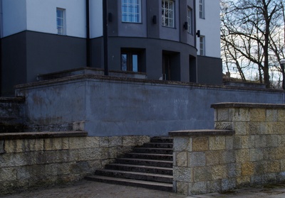 Rakvere, teatrimaja pargi poolt rephoto