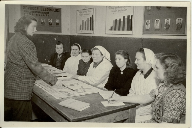 foto, zootehnilised kursused Udeva sovhoosis 1955.a.