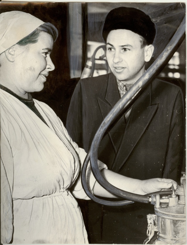 foto, Kaardiväelase kolhoosi farmis 1961.a.