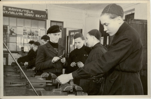 foto, praktilised tööd Paide Tööstuskoolis 1953.a.