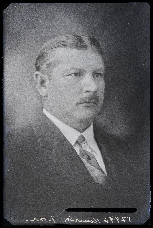 Kuusik, (Karksi vald, Toomesoo).