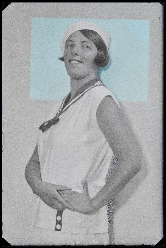 Hedda Hacker, (04.01.1932 fotokoopia).