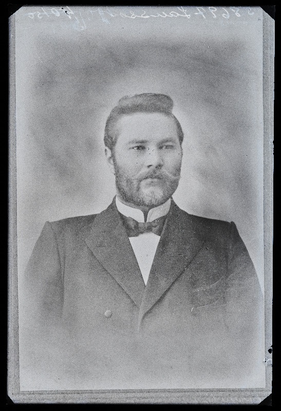 Mehe foto, (03.04.1932 fotokoopia, tellija Lausson).