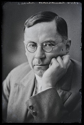 Vabakutseline kirjanik Hugo Raudsepp.  duplicate photo