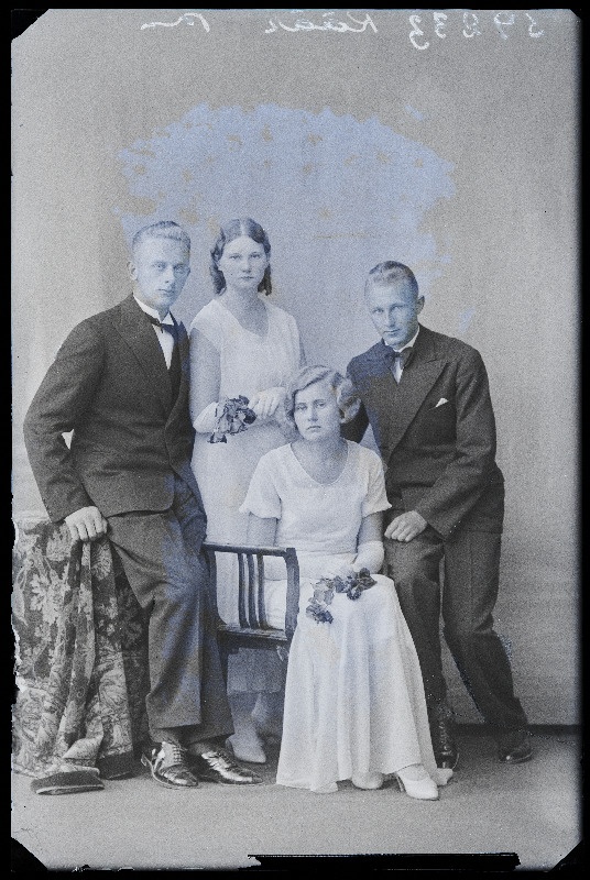 Grupp leerilapsi, (foto tellija Käär).