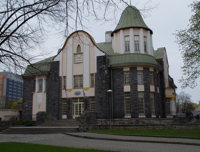 Lutheri villa Tallinnas, 2 vaadet hoonele. Arhitektid Nikolai Vassiljev ja Aleksei Bubõr rephoto