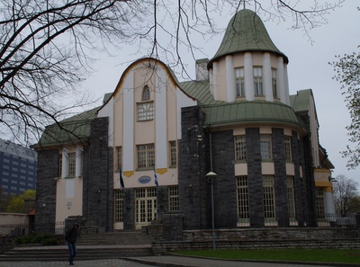 Lutheri villa Tallinnas, 2 vaadet hoonele. Arhitektid Nikolai Vassiljev ja Aleksei Bubõr rephoto