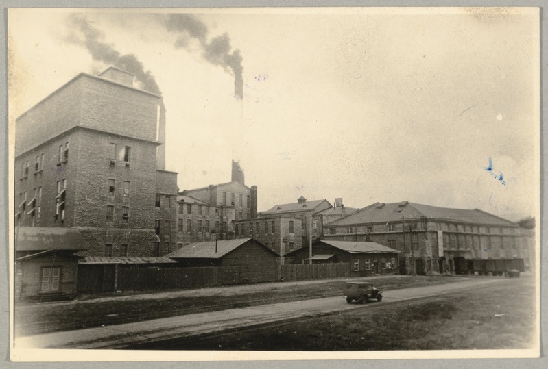 Viktor Kingissepa nimeline Tallinna tselluloosi- ja paberikombinaat (Tallinna tselluloosivabrik). 1941.a.