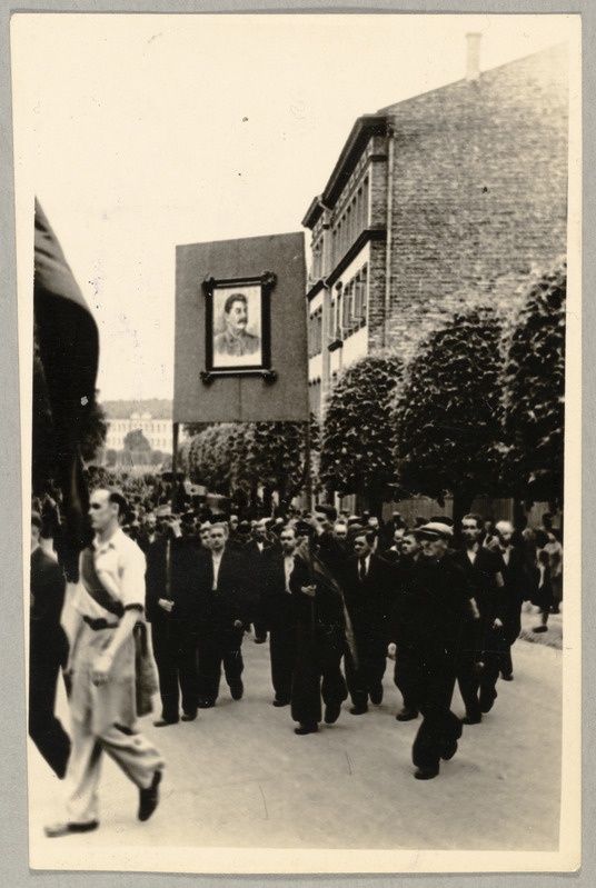 Demonstratsioon Tallinnas nõukogude võimu kehtestamise puhul 1940.a.